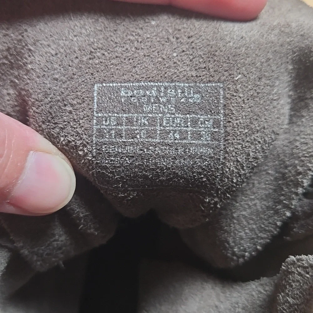 Bed Stu good preowned